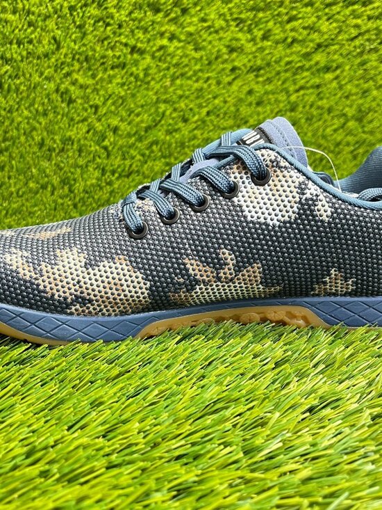 Nobull Dark Floral Gum Trainers Womens Size 8.5 Navy Blue Running Shoes Sneakers - Picture 2 of 10